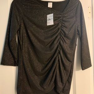 NWT cute top from Nordstrom Rack Black Gold color